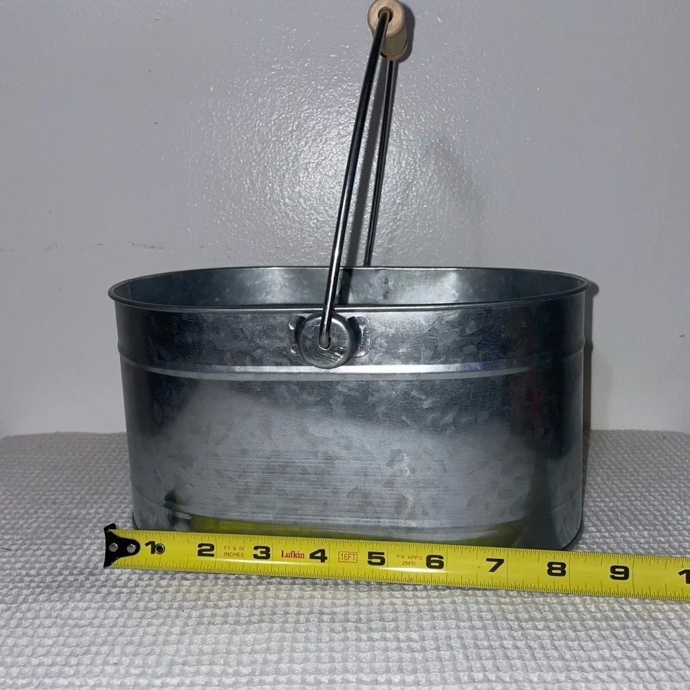 Christmas metal pails - target bullseye section
